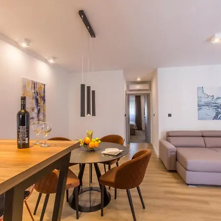 Braga A9 Apartment *